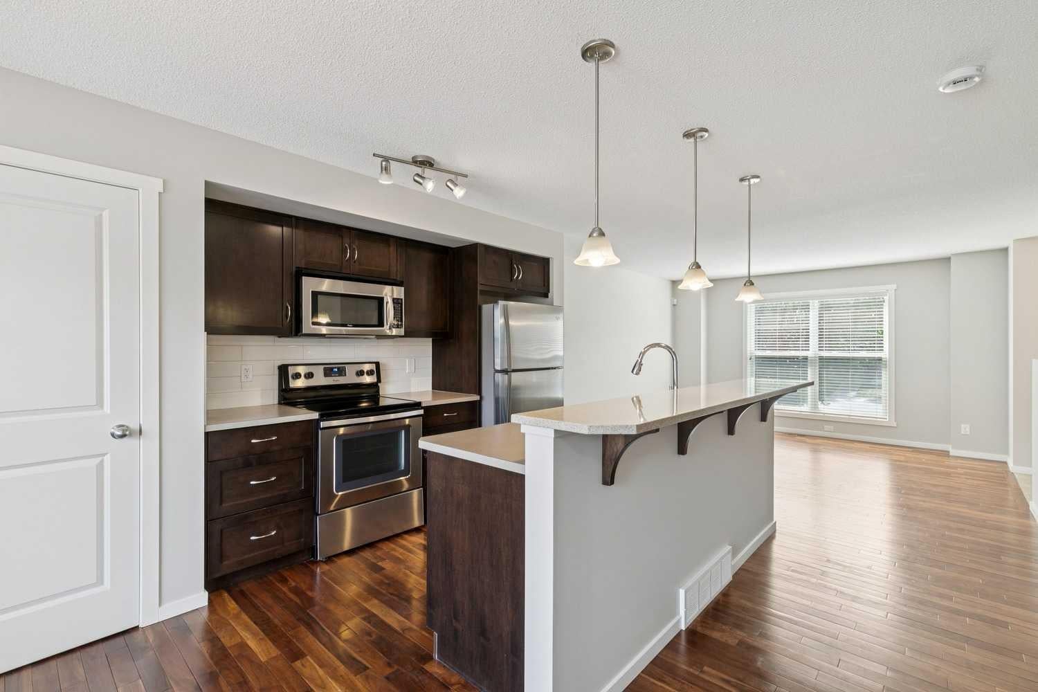 28 Walden Drive SE