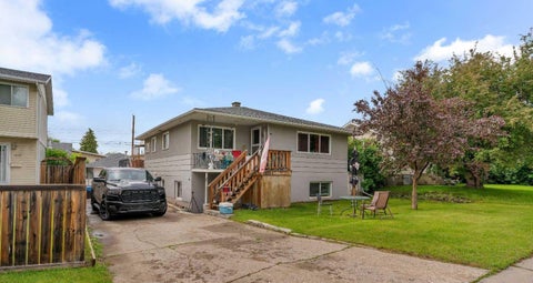 Photo of 7621 23 Street SE, Calgary, AB T2C 0Y2 (MLS # A2317042)