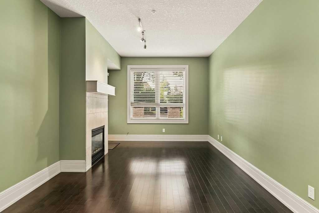 518 33 Street NW 105