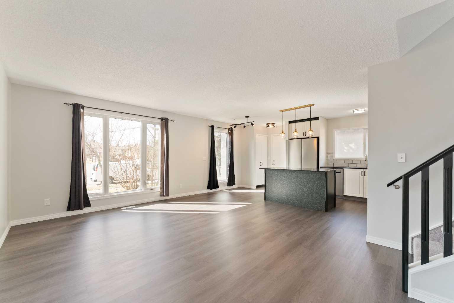 6808 Rundlehorn Drive NE