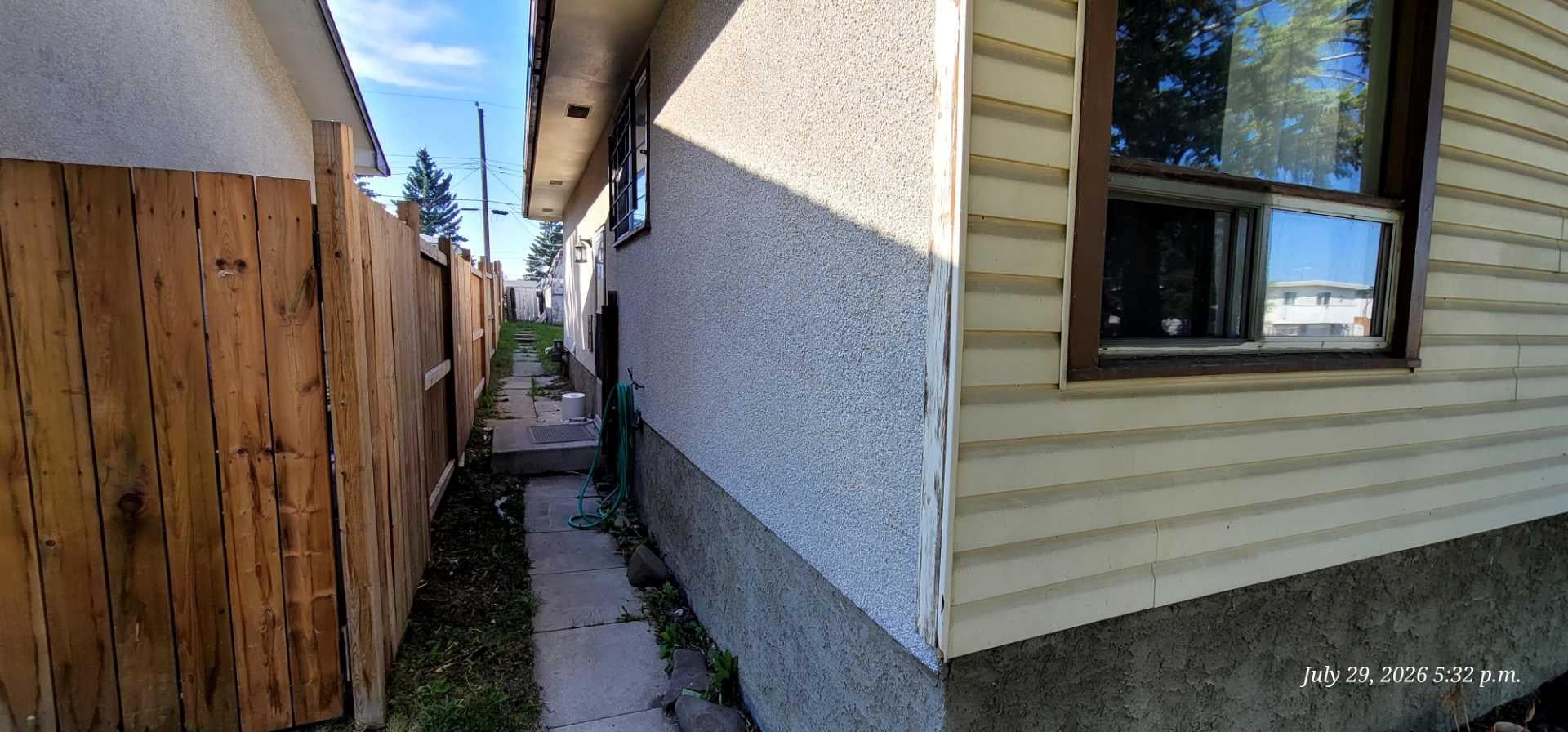 176 Penbrooke Close SE