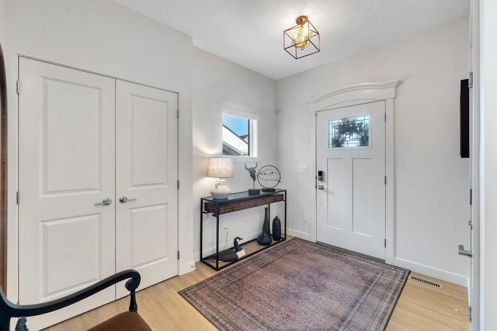 Photo of 937 Bayview Heights, Airdrie, AB T4B 5M6 (MLS # A2292159)