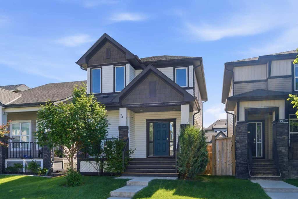 Photo of 74 Legacy Common SE, Calgary, AB T2X 2A9 (MLS # A2322535)