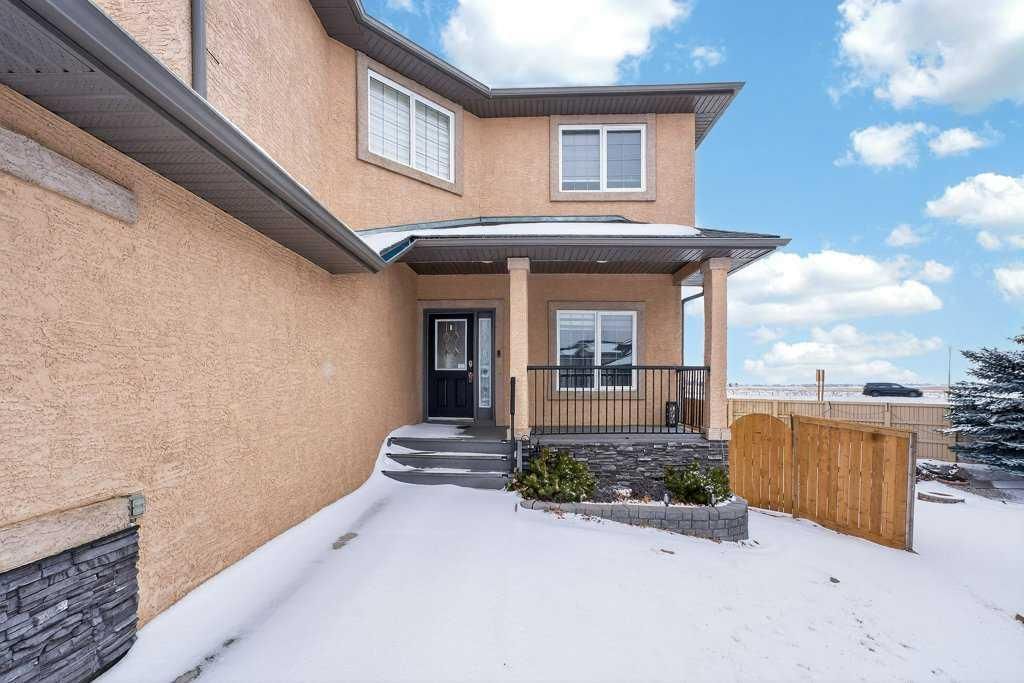 Photo of 171 East Lakeview Court E, Chestermere, AB T1X 1W2 (MLS # A2296411)