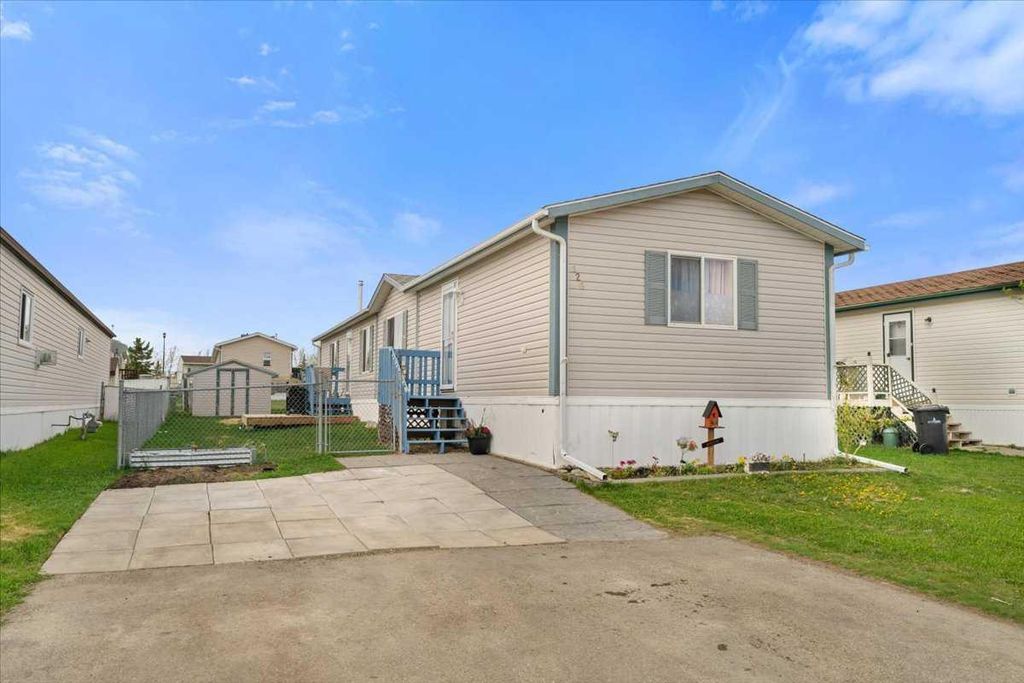 Photo of 126 Clark Crescent, Rural Grande Prairie No. 1, County of, AB T8W 5K5 (MLS # A2312145)
