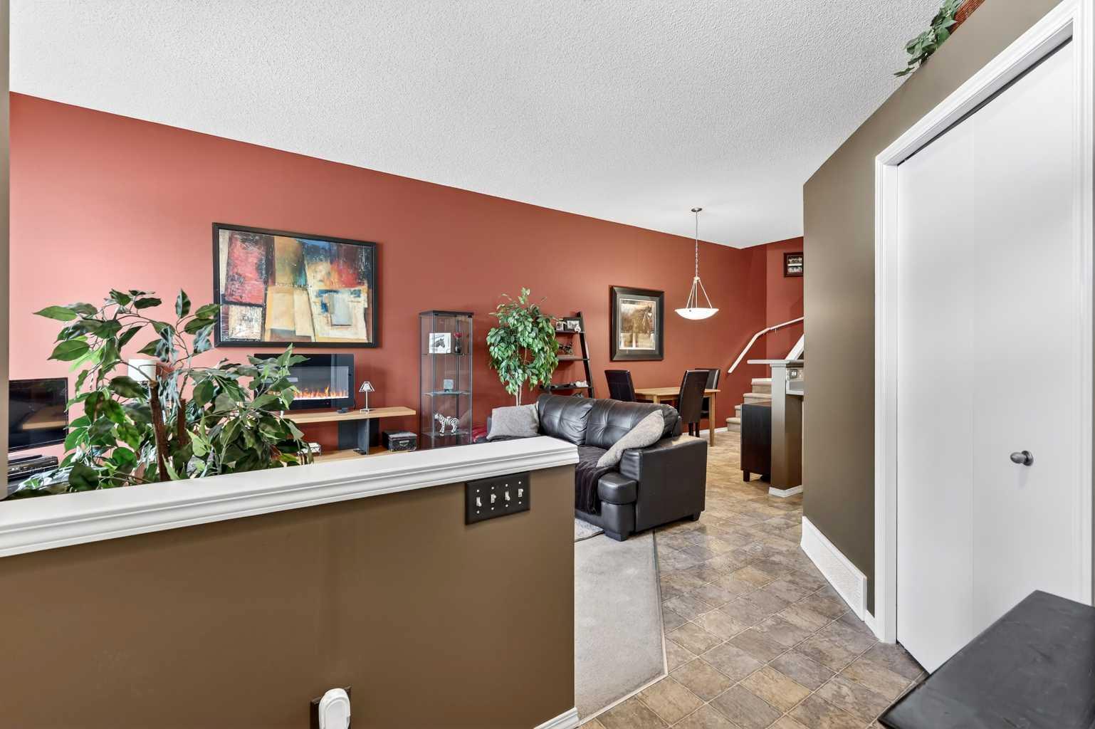 140 Promenade Way SE