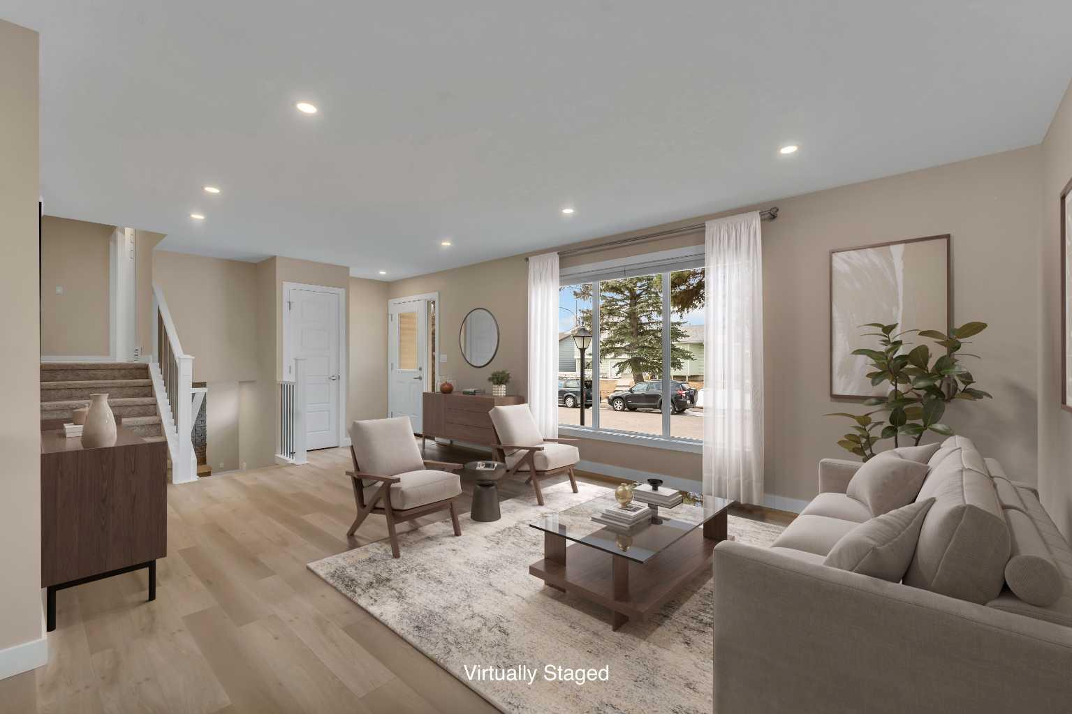 221 Madeira Crescent NE