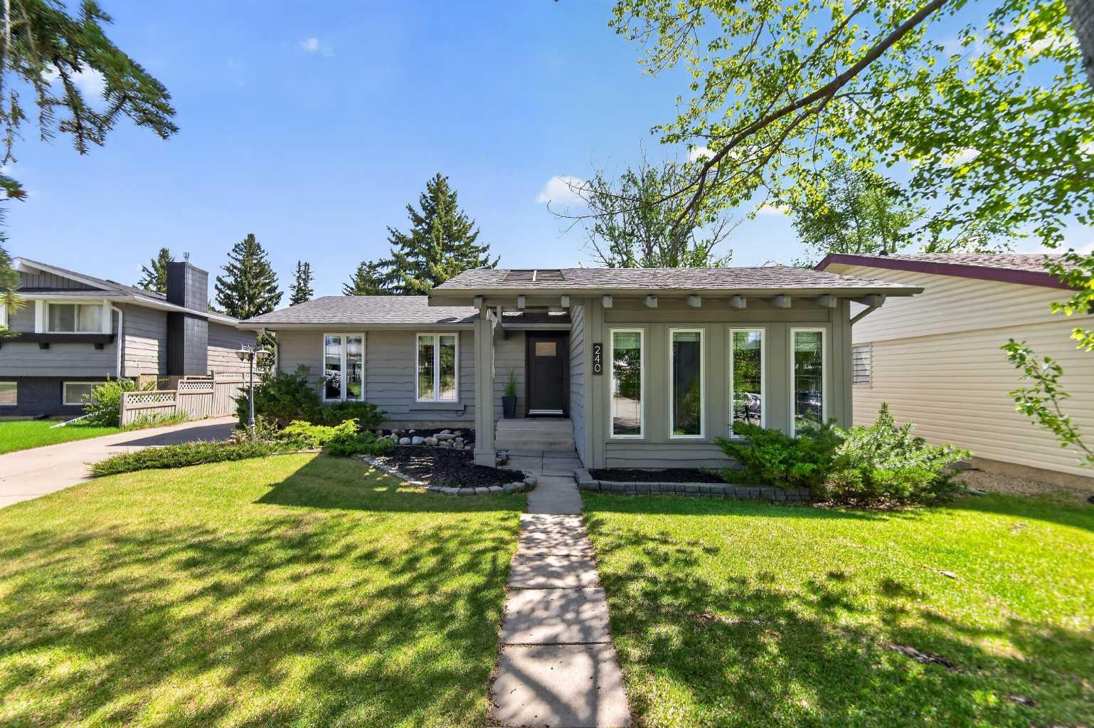 240 Canniff Place SW