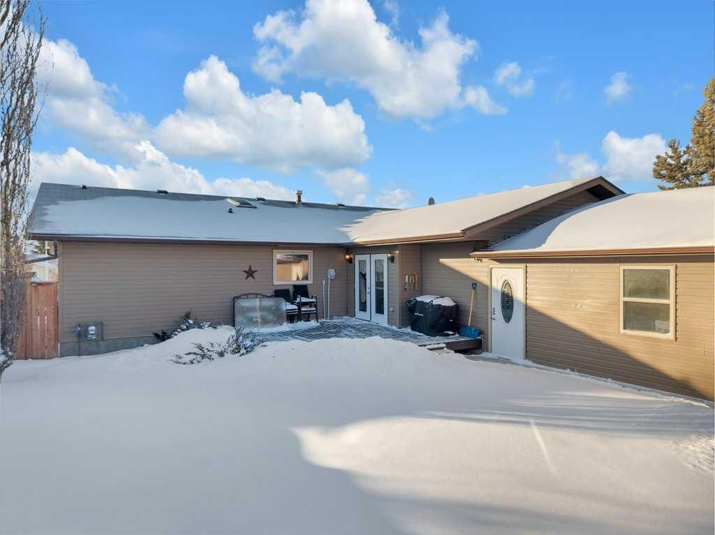 Photo of 4620 53 Street, Rimbey, AB T0C 2J0 (MLS # A2287557)