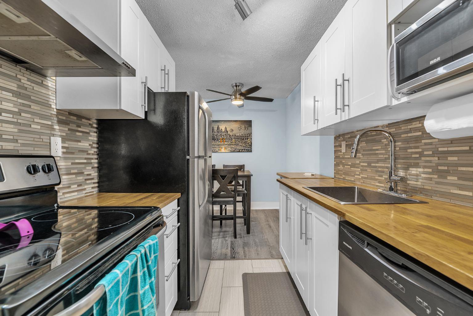 930 Royal Avenue SW 4