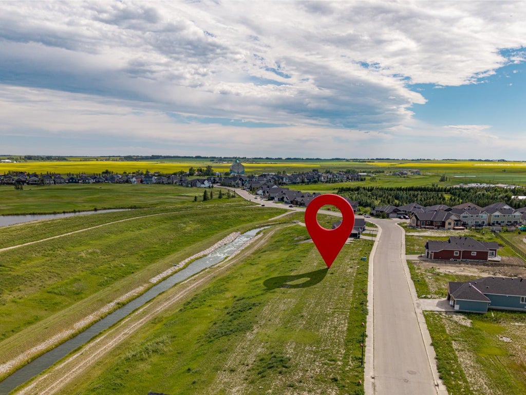 Photo of 363 Muirfield Crescent, Lyalta, AB T0J 1Y1 (MLS # A2328632)