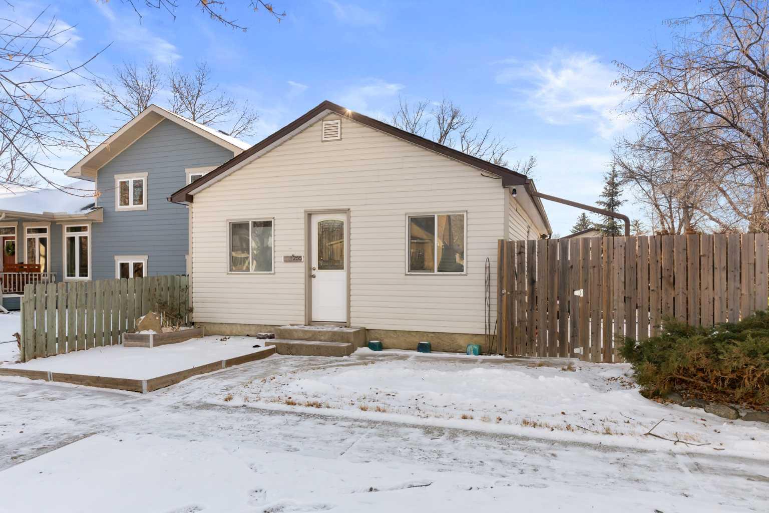 1255 Yuill Street SE