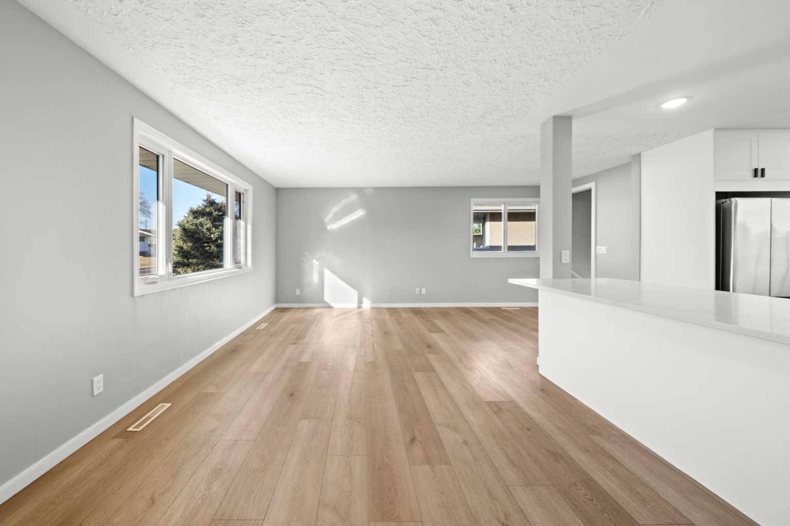 4520 Greenview Drive NE