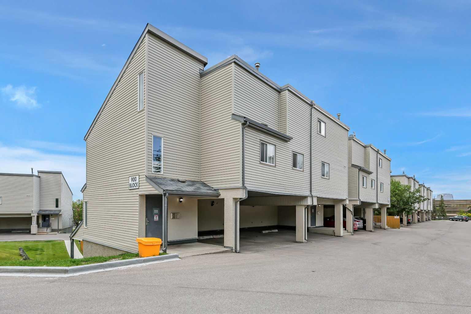 1540 29 Street NW 908
