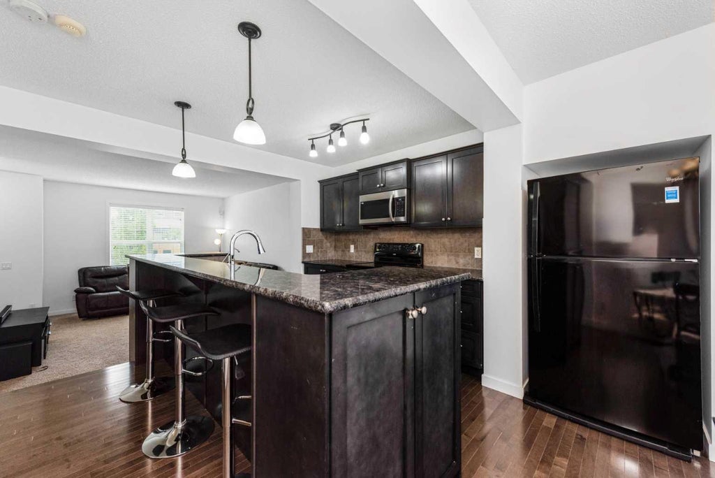 Photo of 238 Skyview Point Road NE Rd, Calgary, AB T3N 0K7 (MLS # A2349152)