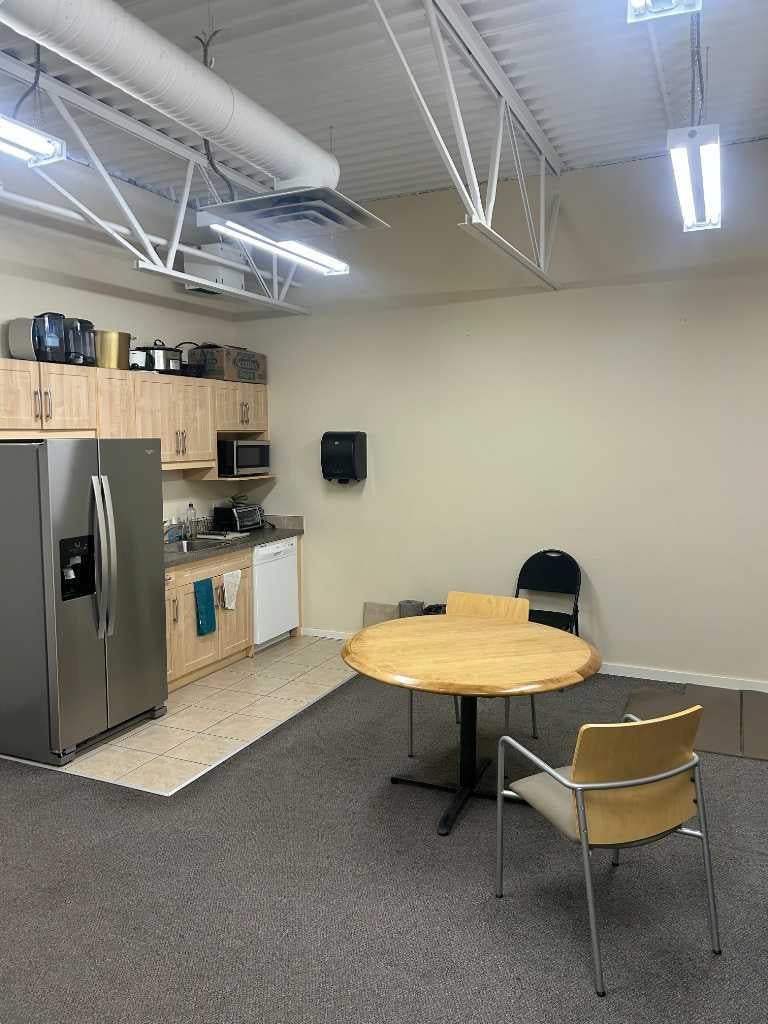 2710 3 Avenue NE 135 & 139