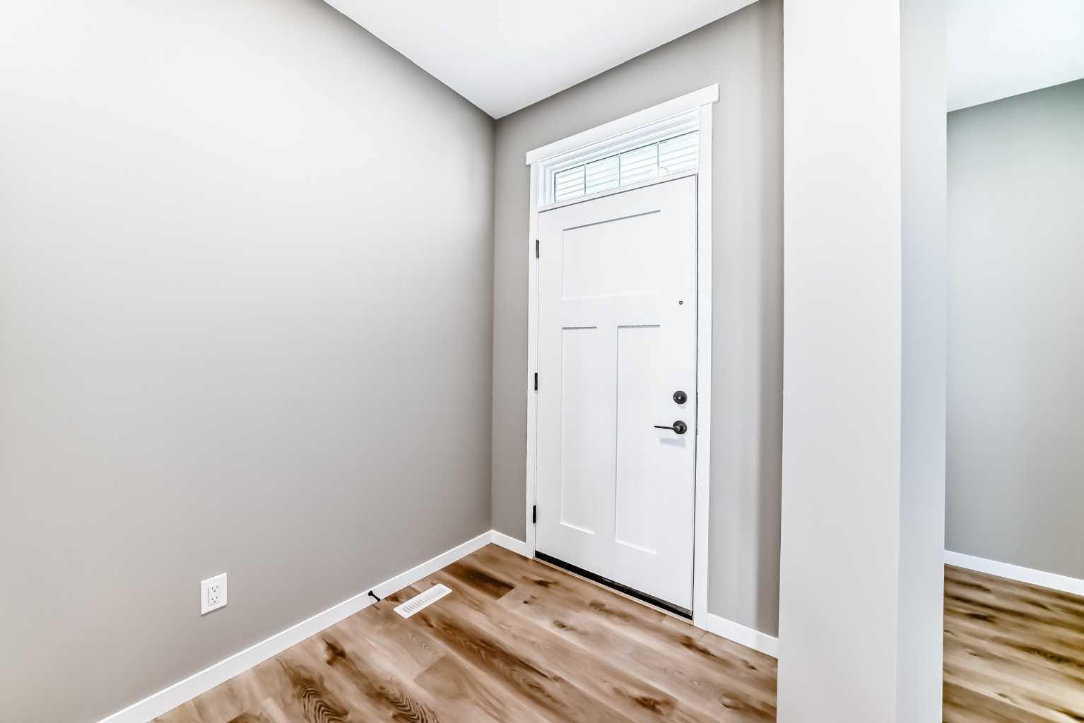 155 Hotchkiss Common SE
