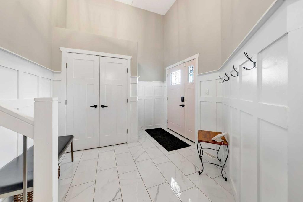 Photo of 1316 47 Avenue Close, Lloydminster, SK S9V 2K3 (MLS # A2327669)