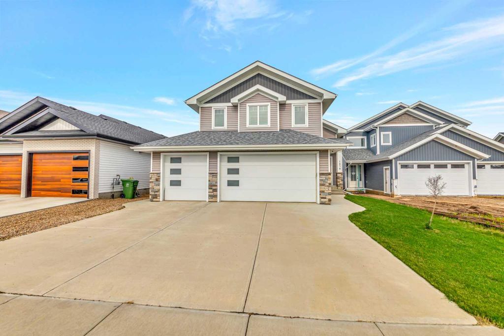 Photo of 1316 47 Avenue Close, Lloydminster, SK S9V 2K3 (MLS # A2327669)