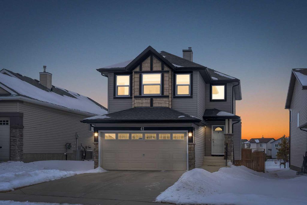 Photo of 41 Royal Birch Terrace NW, Calgary, AB T3G 5N7 (MLS # A2294874)