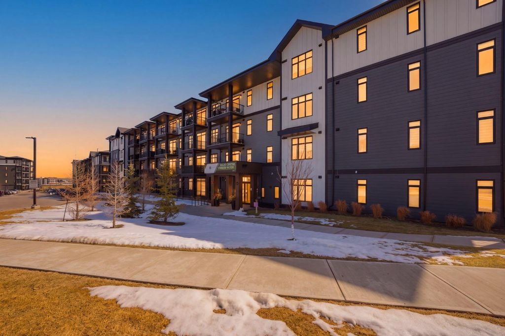 Photo of 10 Sage Hill Walk NW #315, Calgary, AB T3R 1X9 (MLS # A2301060)