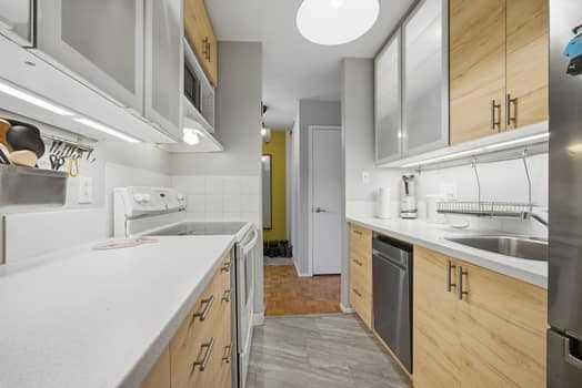 315 Heritage Drive SE 209