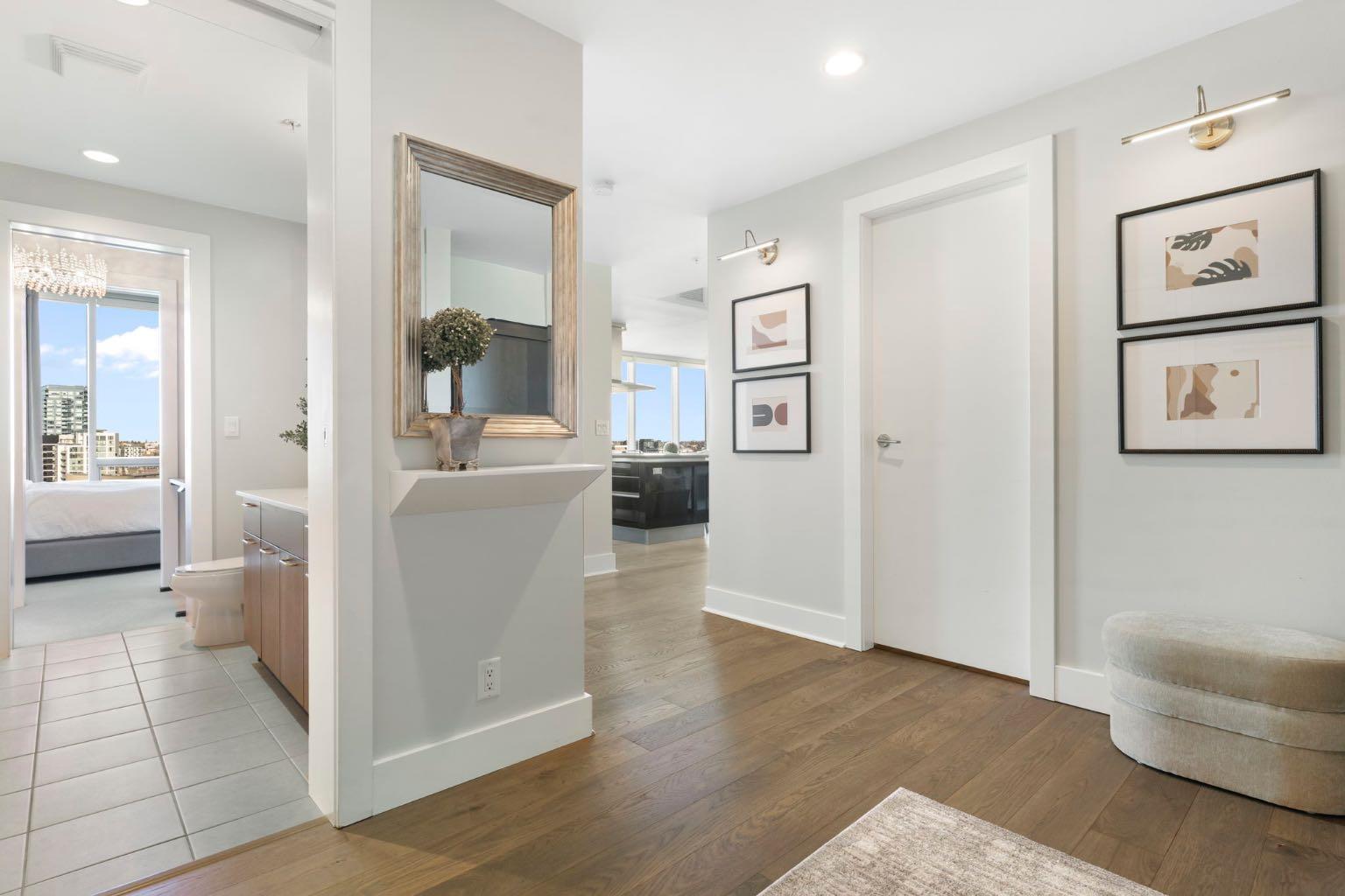 433 11 Avenue SE 1601