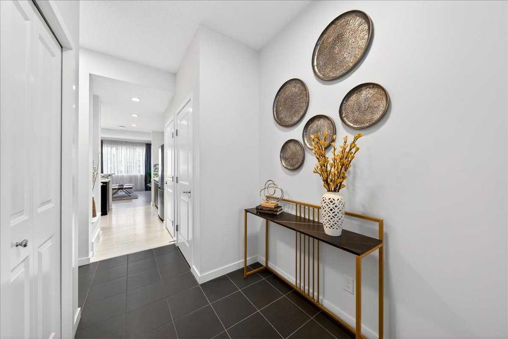 Photo of 43 Chaparral Valley Common SE, Calgary, AB T2X 0T4 (MLS # A2283032)