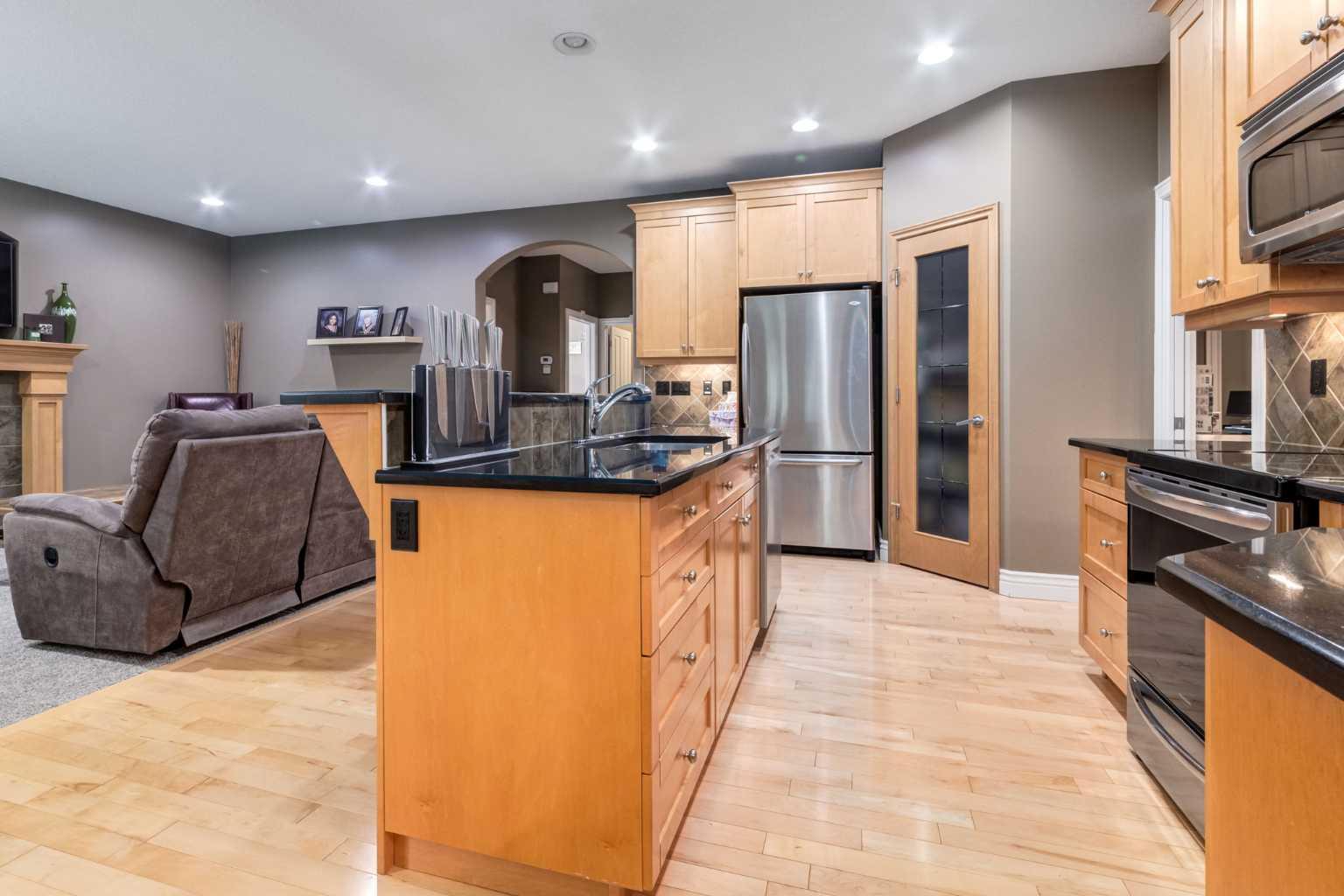 207 Tuscany Glen Park NW