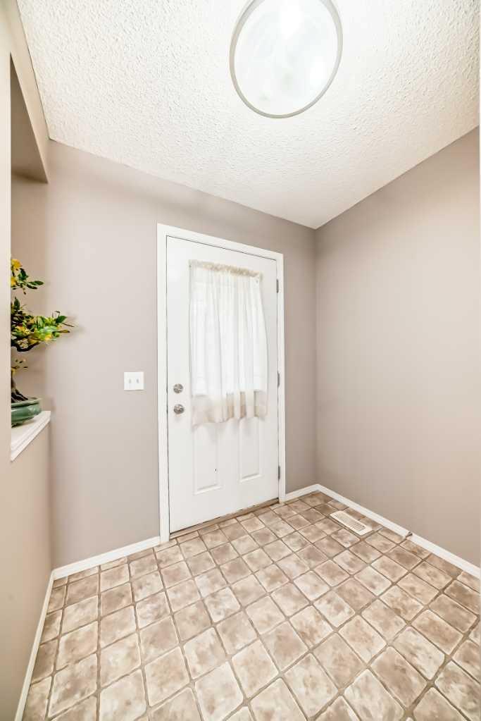 135 Copperstone Grove SE