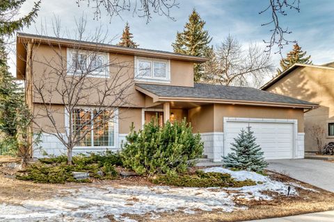 3707 37 Street NW Calgary AB T2L 2J2