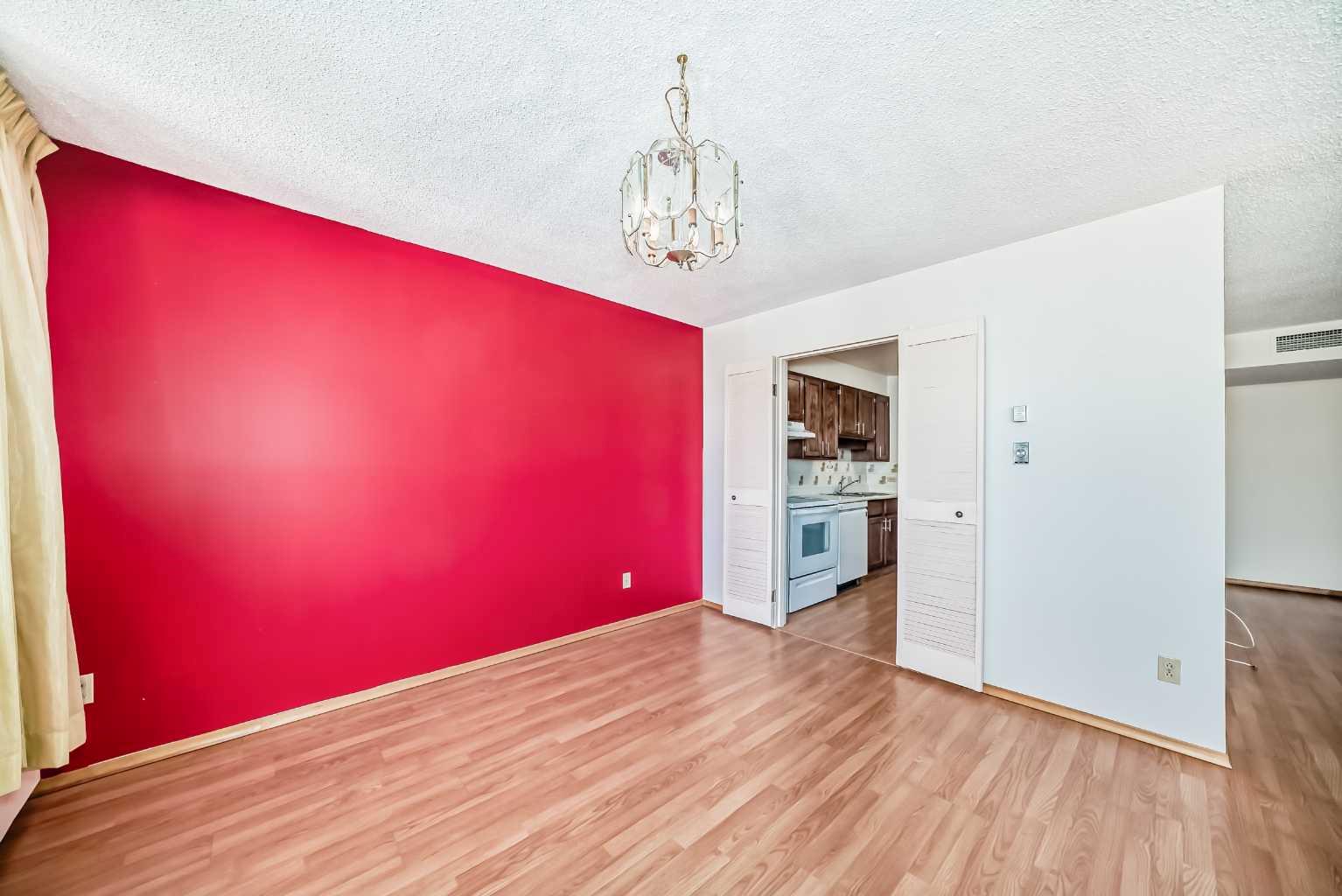 330 26 Avenue SW 607