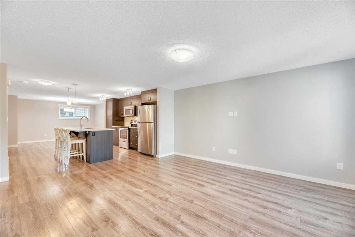 50 Westland Road 416
