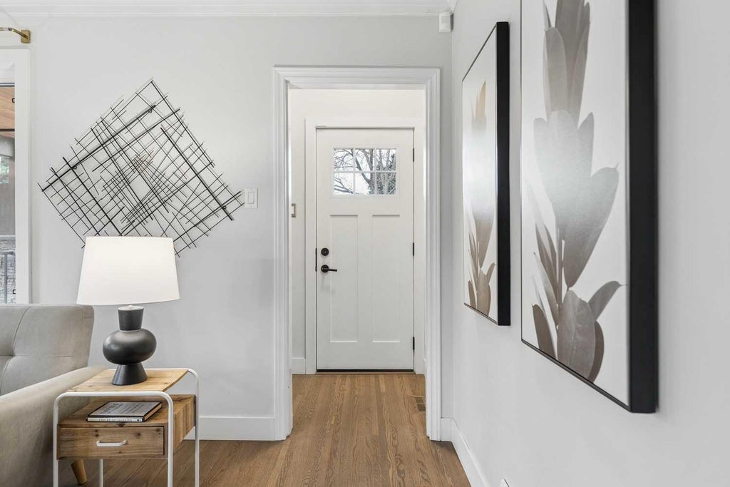 Photo of 1644 16 Street SE, Calgary, AB T2G 3P7 (MLS # A2354413)