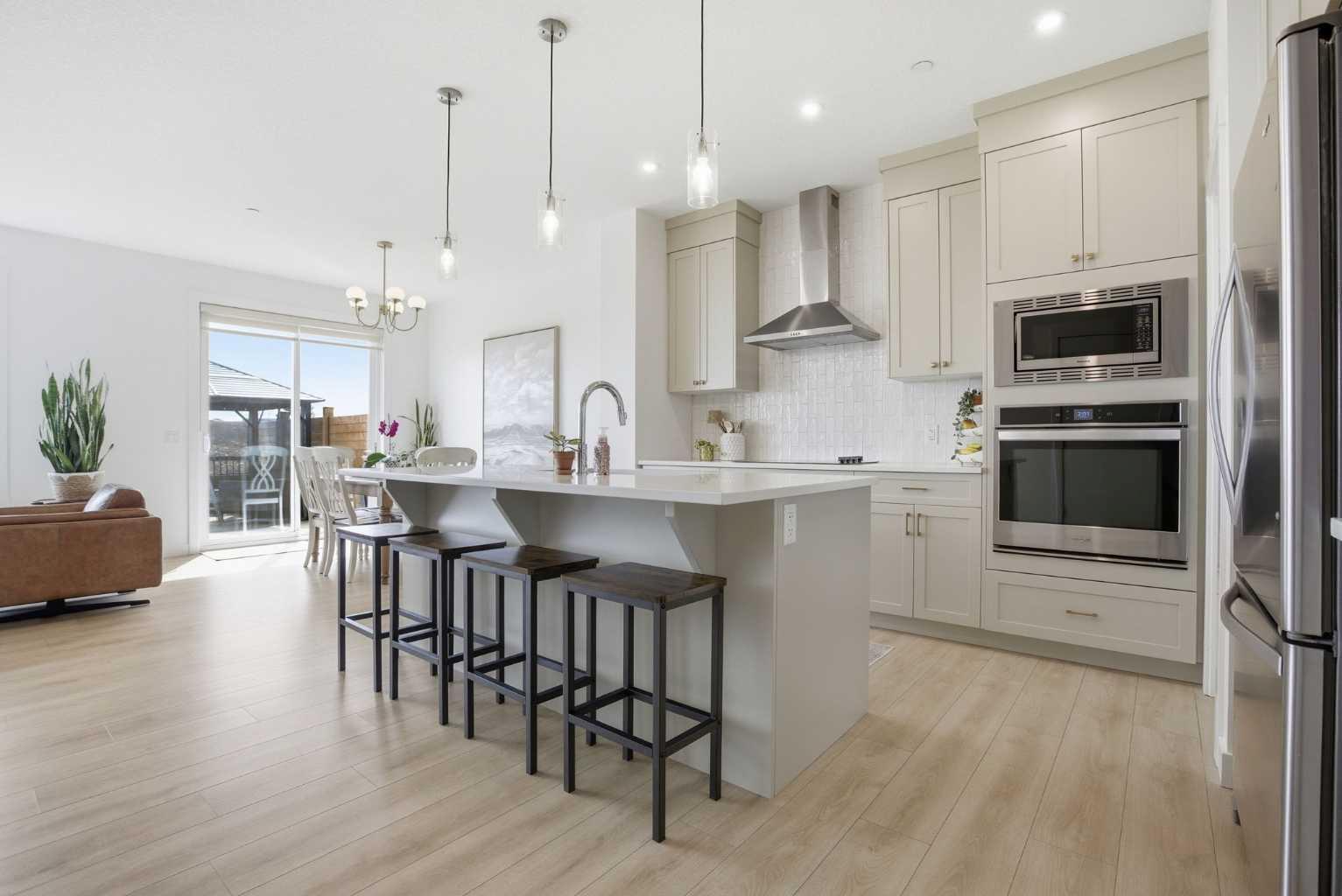 360 Calhoun Common NE