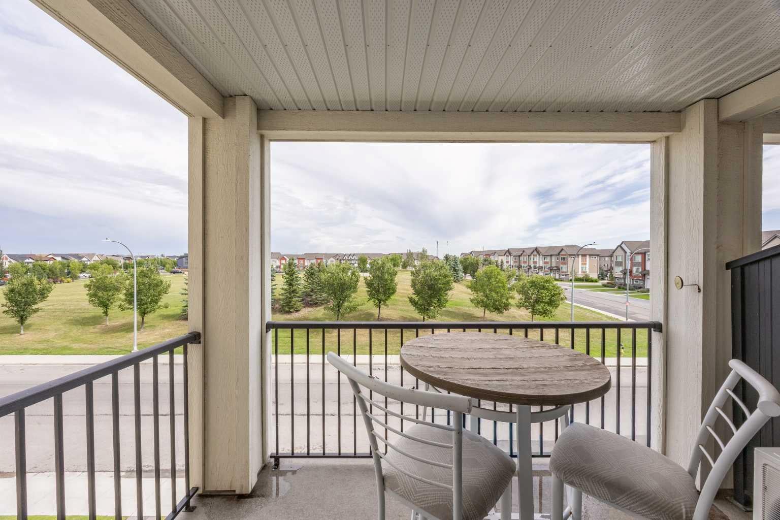 99 Copperstone Park SE 1304