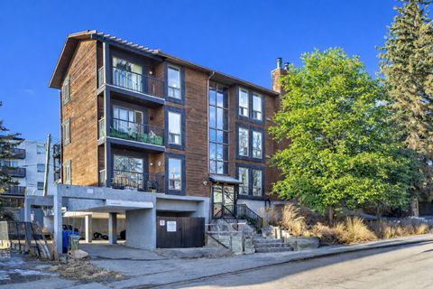 2611 15A Street SW 305 Calgary AB T2T 4C1