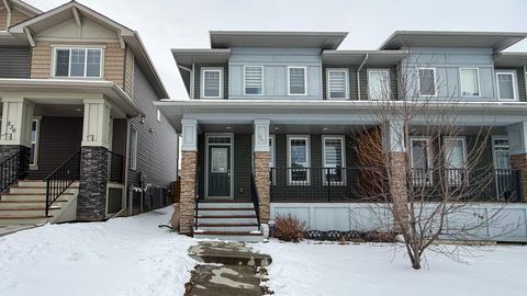 Photo of 540 Evanston Link NW, Calgary, AB T3P 0R4 (MLS # A2302270)