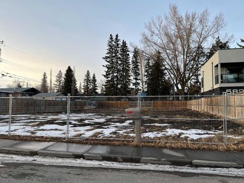 Photo of 5819 Bowwater Crescent NW, Calgary, AB T3B 2E4 (MLS # A2292404)