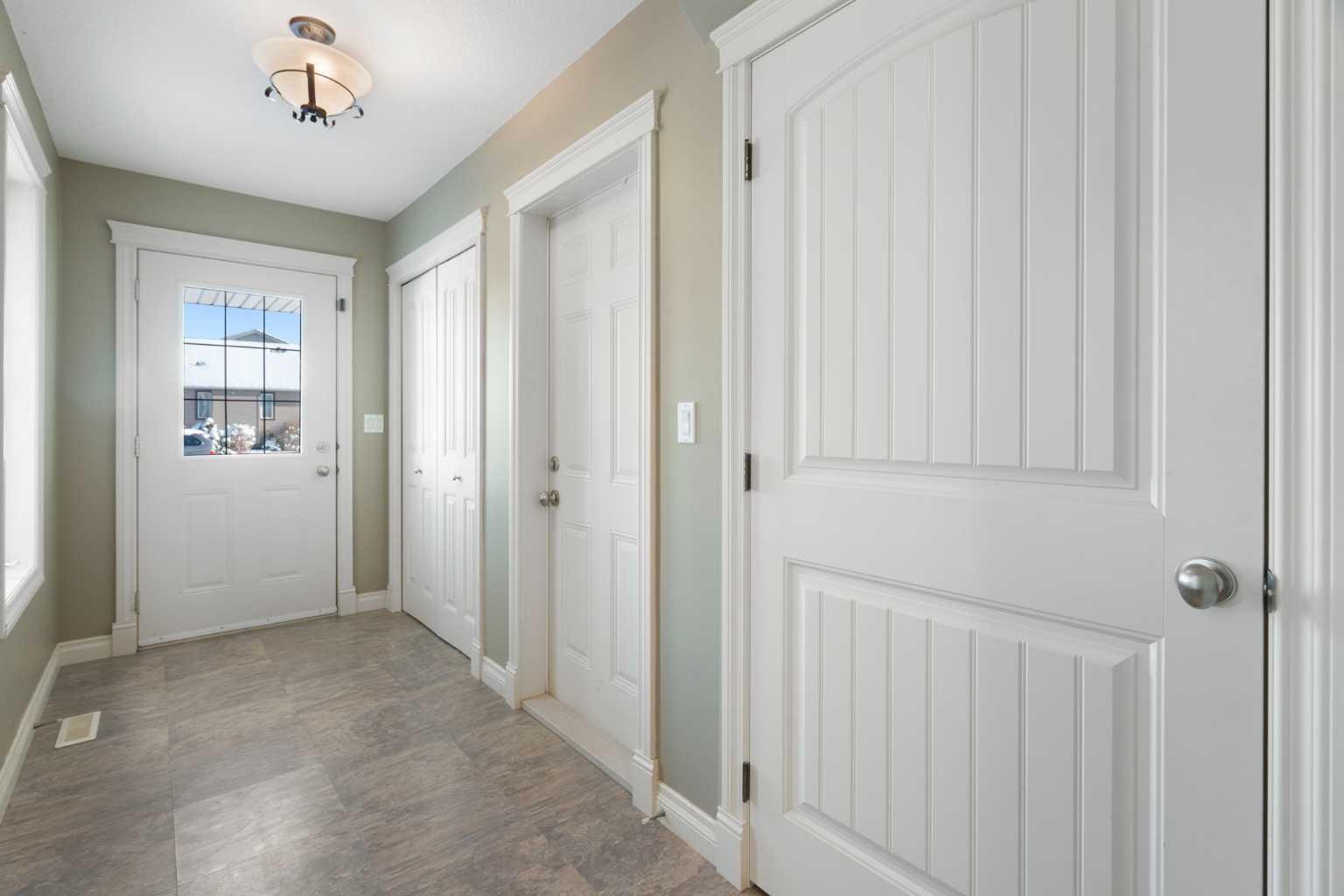 17 Deer Coulee Drive