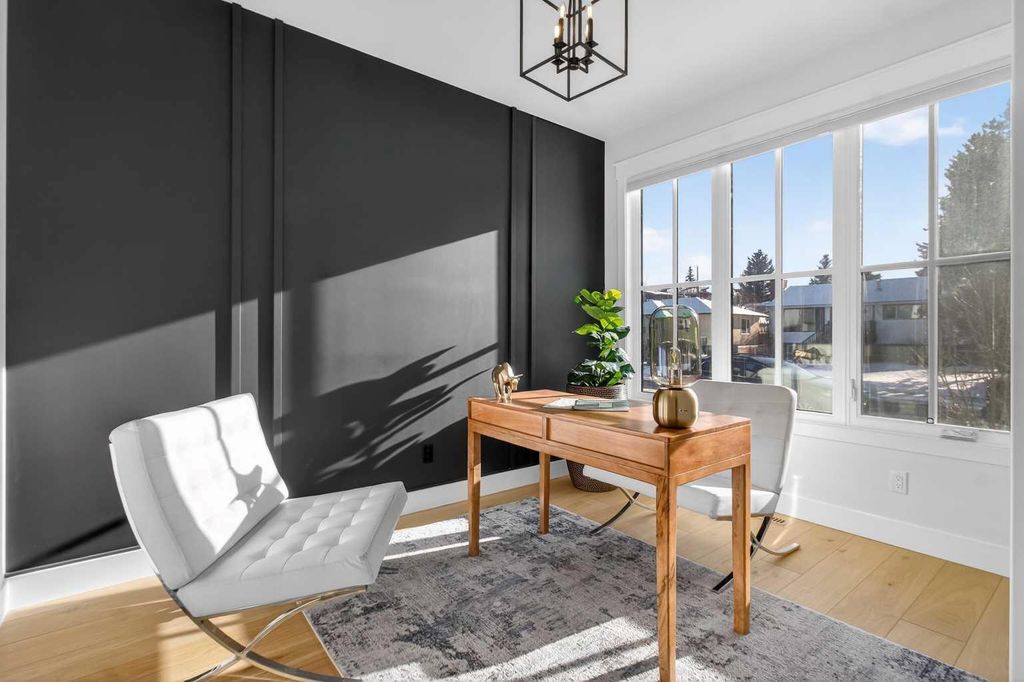 Photo of 124 26 Avenue NE, Calgary, AB T2E 1Y7 (MLS # A2282076)