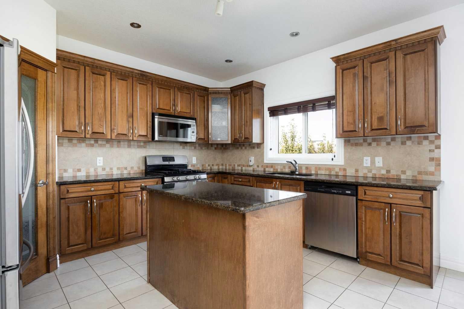 322 Grosbeak Way