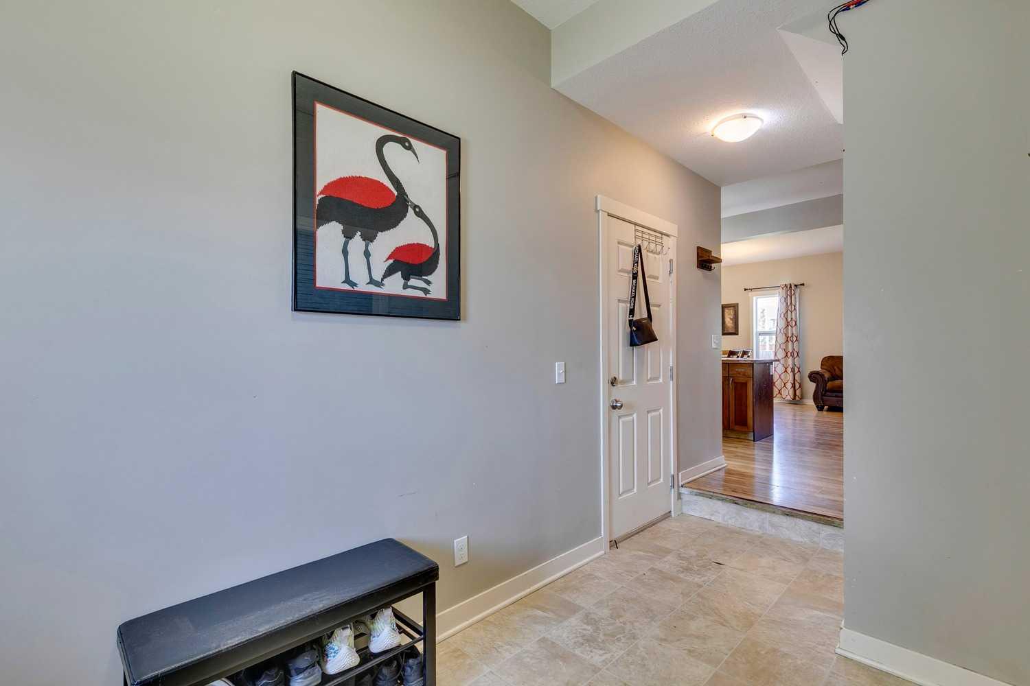 43 Sunrise Crescent NE