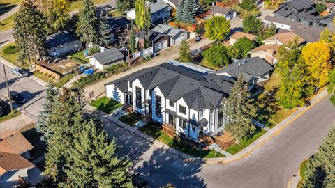 Photo of 100 West Glen Crescent SW, Calgary, AB T3C 2X4 (MLS # A2269677)