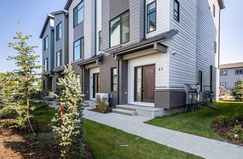 Property photo of 903 Mahogany Boulevard Se 61, Calgary, AB T3m 3w9