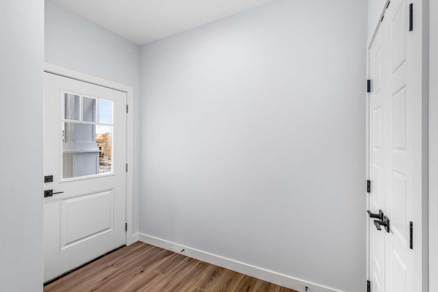 476 Rivercrest View