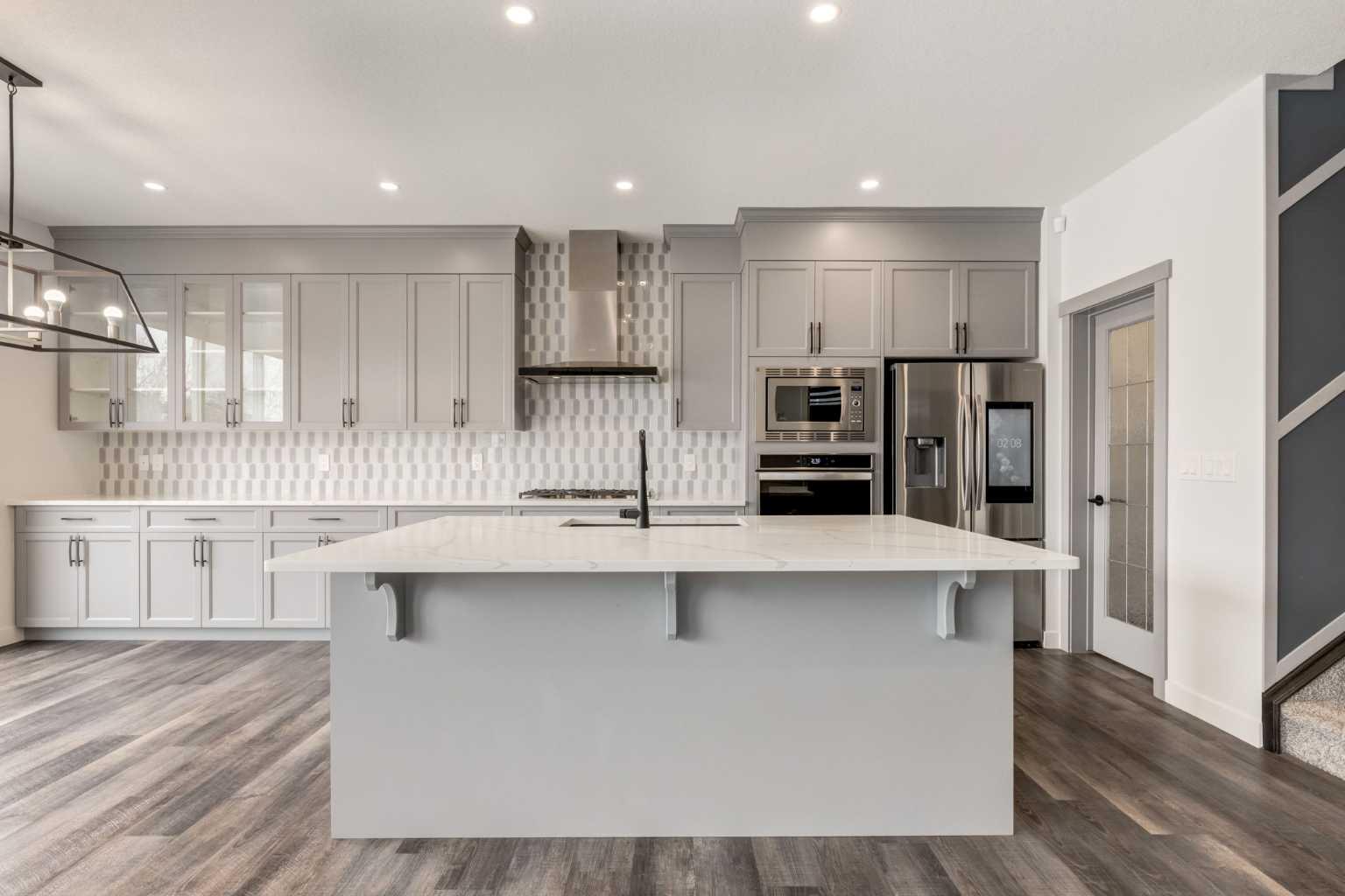 142 Cranbrook Park SE