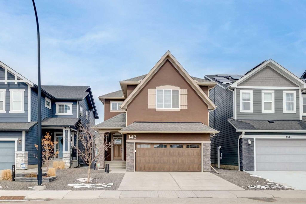 Photo of 142 Cranbrook Park SE, Calgary, AB T3M 3C2 (MLS # A2298372)