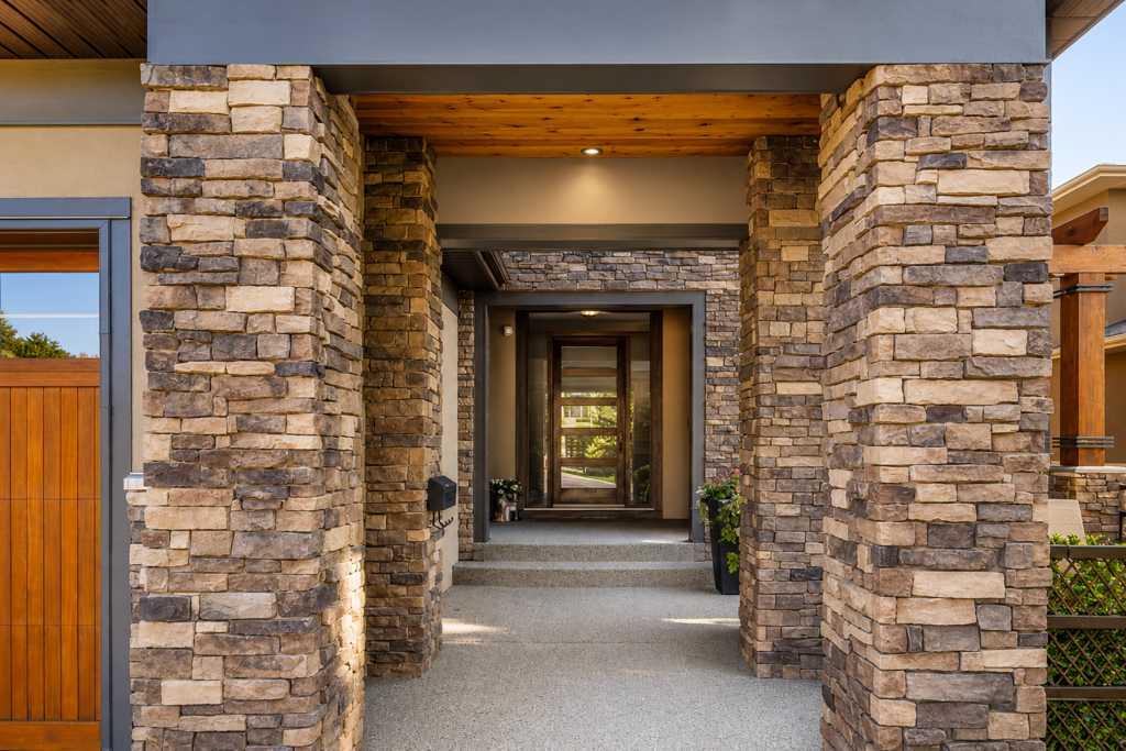 134 Aspen Ridge Place SW