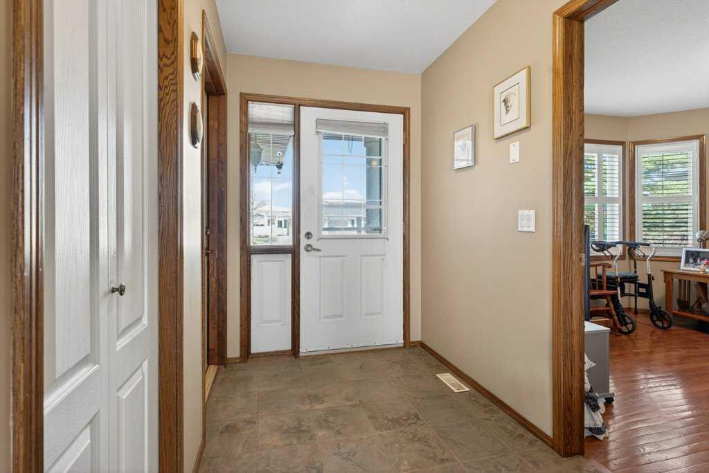 535 Epiphany Bay